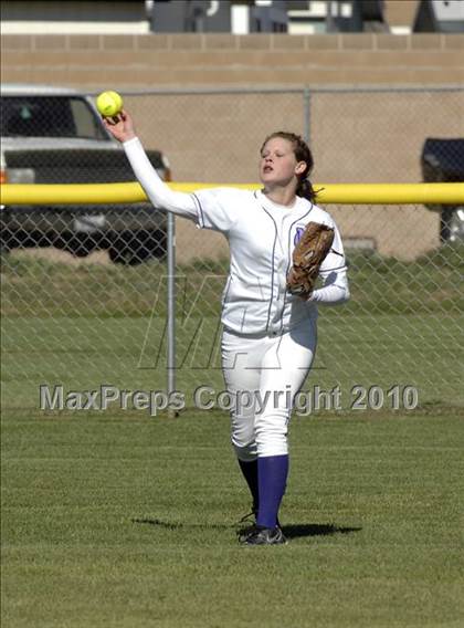 Thumbnail 3 in Mission Oak @ Tehachapi (CIF CS Playoffs) photogallery.