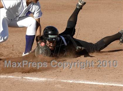 Thumbnail 1 in Mission Oak @ Tehachapi (CIF CS Playoffs) photogallery.