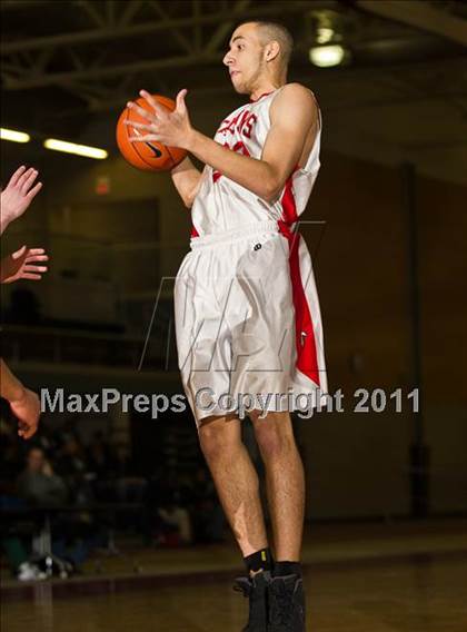 Thumbnail 2 in Cranston West vs. North Providence (RIIL State Quarterfinal) photogallery.