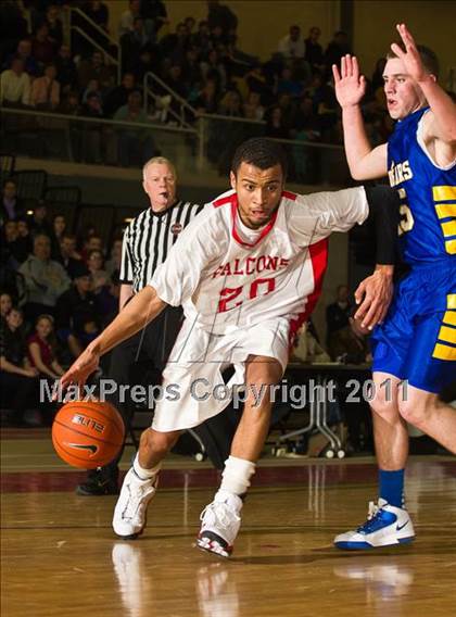 Thumbnail 2 in Cranston West vs. North Providence (RIIL State Quarterfinal) photogallery.
