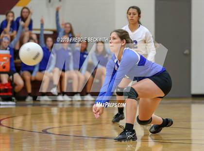 Thumbnail 3 in Wolfe City @ Collinsville photogallery.