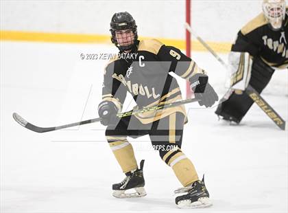 Thumbnail 1 in Trumbull @ Stamford/Westhill photogallery.