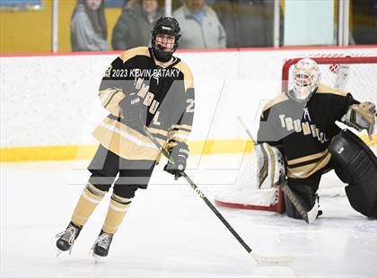 Thumbnail 1 in Trumbull @ Stamford/Westhill photogallery.