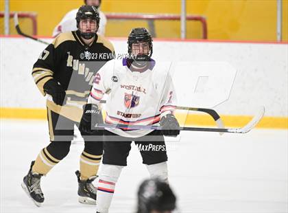 Thumbnail 1 in Trumbull @ Stamford/Westhill photogallery.
