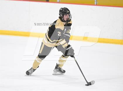 Thumbnail 1 in Trumbull @ Stamford/Westhill photogallery.