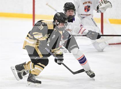 Thumbnail 2 in Trumbull @ Stamford/Westhill photogallery.