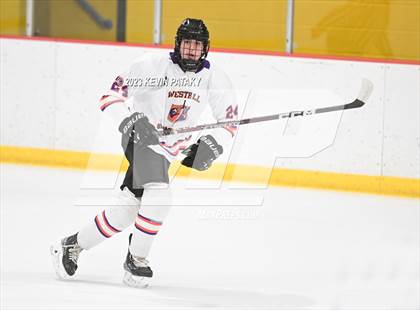 Thumbnail 3 in Trumbull @ Stamford/Westhill photogallery.