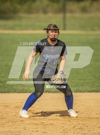 Thumbnail 1 in Papillion-LaVista South vs. Lincoln Southeast photogallery.