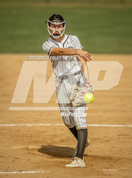 Thumbnail 1 in Papillion-LaVista South vs. Lincoln Southeast photogallery.