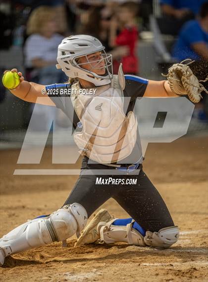 Thumbnail 1 in Papillion-LaVista South vs. Lincoln Southeast photogallery.