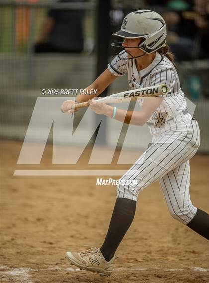 Thumbnail 2 in Papillion-LaVista South vs. Lincoln Southeast photogallery.