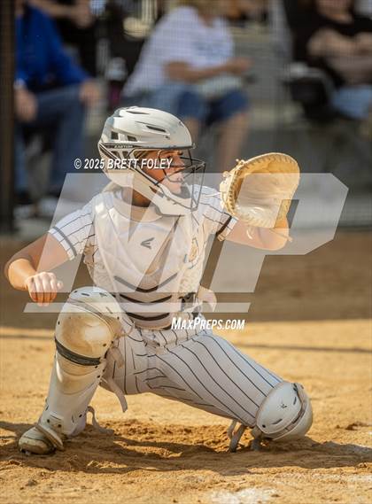 Thumbnail 3 in Papillion-LaVista South vs. Lincoln Southeast photogallery.