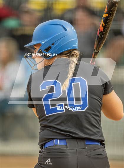 Thumbnail 1 in Papillion-LaVista South vs. Lincoln Southeast photogallery.