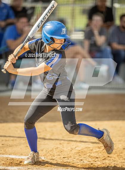 Thumbnail 2 in Papillion-LaVista South vs. Lincoln Southeast photogallery.