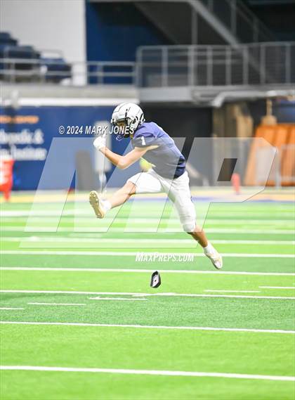 Thumbnail 3 in Hopi vs. Scottsdale Preparatory Academy (Kick-Off Classic) photogallery.