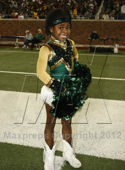 Thumbnail 3 in DeSoto vs. Allen (UIL 5A Division 1 Semifinal Playoff) photogallery.