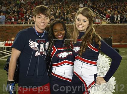 Thumbnail 1 in DeSoto vs. Allen (UIL 5A Division 1 Semifinal Playoff) photogallery.