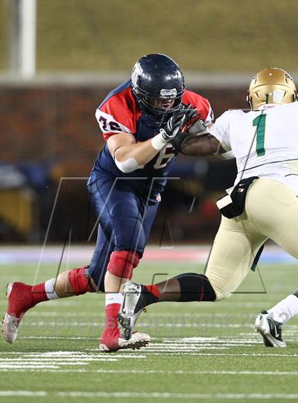 Thumbnail 2 in DeSoto vs. Allen (UIL 5A Division 1 Semifinal Playoff) photogallery.