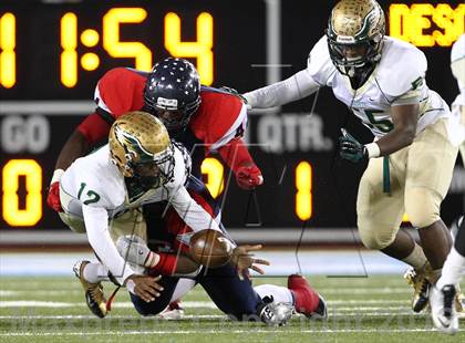 Thumbnail 3 in DeSoto vs. Allen (UIL 5A Division 1 Semifinal Playoff) photogallery.