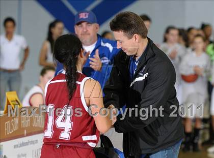 Thumbnail 3 in McClatchy vs. Burlingame (Bulldog Winter Classic) photogallery.