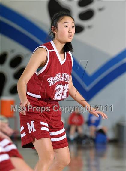 Thumbnail 2 in McClatchy vs. Burlingame (Bulldog Winter Classic) photogallery.