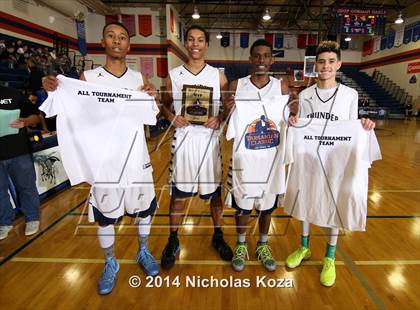 Thumbnail 2 in Desert Vista vs. Gray Collegiate Academy (Tarkanian Classic) photogallery.