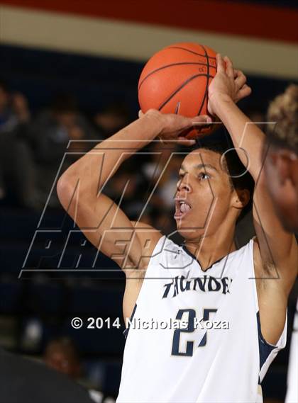 Thumbnail 3 in Desert Vista vs. Gray Collegiate Academy (Tarkanian Classic) photogallery.