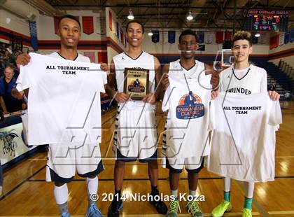 Thumbnail 3 in Desert Vista vs. Gray Collegiate Academy (Tarkanian Classic) photogallery.