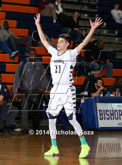 Thumbnail 1 in Desert Vista vs. Gray Collegiate Academy (Tarkanian Classic) photogallery.