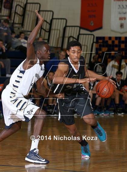 Thumbnail 2 in Desert Vista vs. Gray Collegiate Academy (Tarkanian Classic) photogallery.