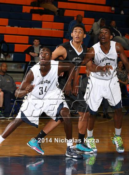 Thumbnail 2 in Desert Vista vs. Gray Collegiate Academy (Tarkanian Classic) photogallery.