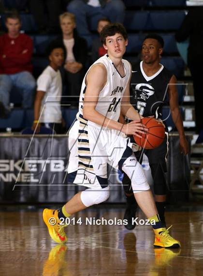 Thumbnail 3 in Desert Vista vs. Gray Collegiate Academy (Tarkanian Classic) photogallery.