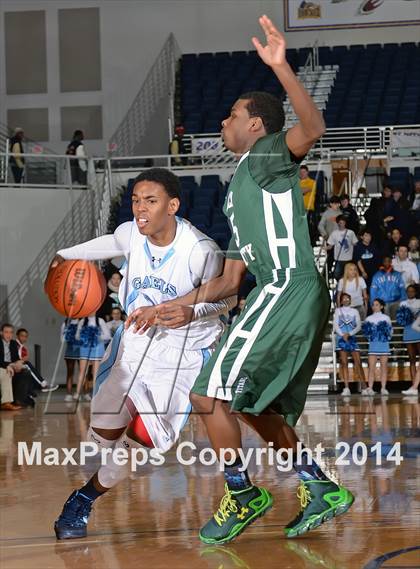 Thumbnail 3 in Holy Trinity vs St Mary's (NSCHSAA Class A Final) photogallery.