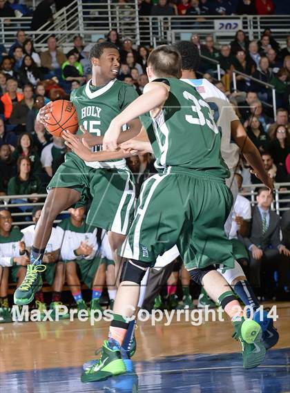 Thumbnail 1 in Holy Trinity vs St Mary's (NSCHSAA Class A Final) photogallery.