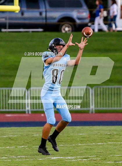 Thumbnail 1 in Clovis North vs. Bellarmine College Prep photogallery.