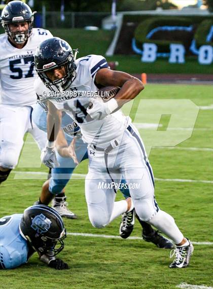 Thumbnail 3 in Clovis North vs. Bellarmine College Prep photogallery.