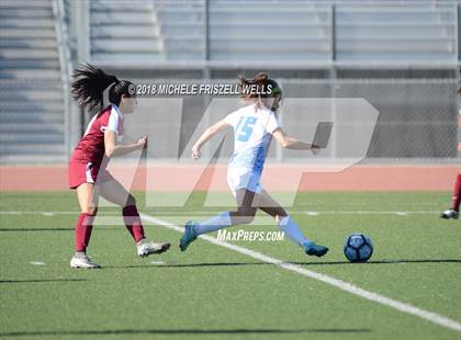 Thumbnail 3 in Mission Hills vs Nolan Catholic (23rd SoCal Classic) photogallery.