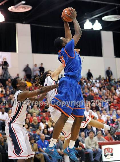 Thumbnail 2 in Findlay Prep vs. Bishop Gorman photogallery.