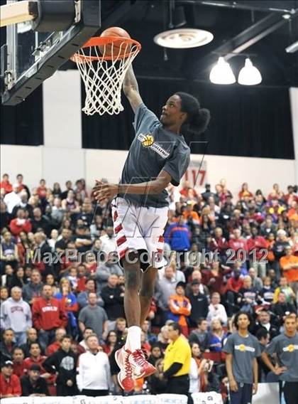 Thumbnail 2 in Findlay Prep vs. Bishop Gorman photogallery.