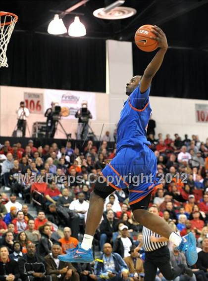 Thumbnail 1 in Findlay Prep vs. Bishop Gorman photogallery.
