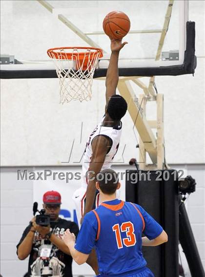 Thumbnail 1 in Findlay Prep vs. Bishop Gorman photogallery.