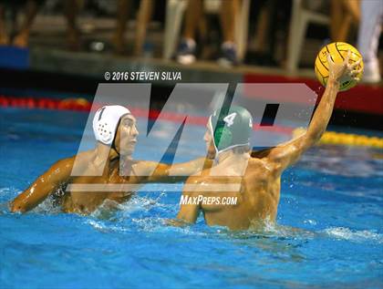 Thumbnail 2 in Carlsbad vs. Coronado (CIF SDS Open Division Quarterfinal) photogallery.
