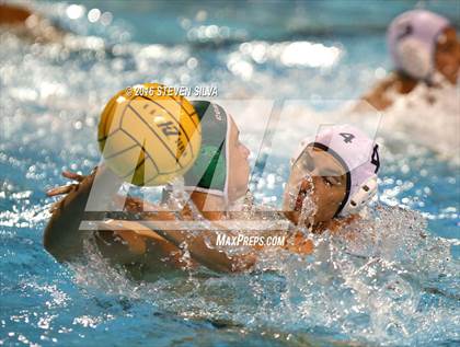Thumbnail 3 in Carlsbad vs. Coronado (CIF SDS Open Division Quarterfinal) photogallery.