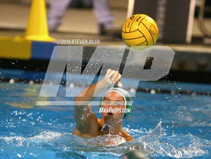 Thumbnail 2 in Carlsbad vs. Coronado (CIF SDS Open Division Quarterfinal) photogallery.