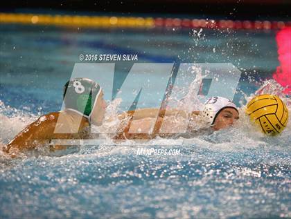 Thumbnail 2 in Carlsbad vs. Coronado (CIF SDS Open Division Quarterfinal) photogallery.