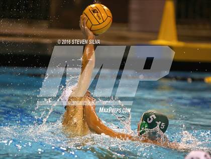 Thumbnail 2 in Carlsbad vs. Coronado (CIF SDS Open Division Quarterfinal) photogallery.
