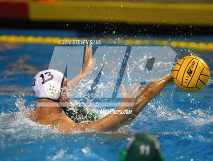 Thumbnail 1 in Carlsbad vs. Coronado (CIF SDS Open Division Quarterfinal) photogallery.