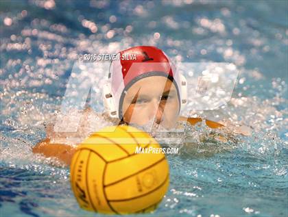 Thumbnail 3 in Carlsbad vs. Coronado (CIF SDS Open Division Quarterfinal) photogallery.