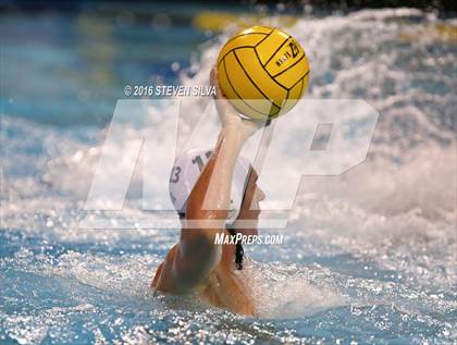 Thumbnail 2 in Carlsbad vs. Coronado (CIF SDS Open Division Quarterfinal) photogallery.