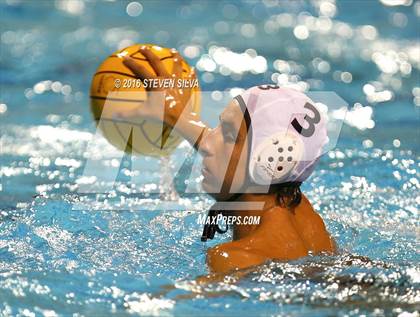 Thumbnail 2 in Carlsbad vs. Coronado (CIF SDS Open Division Quarterfinal) photogallery.